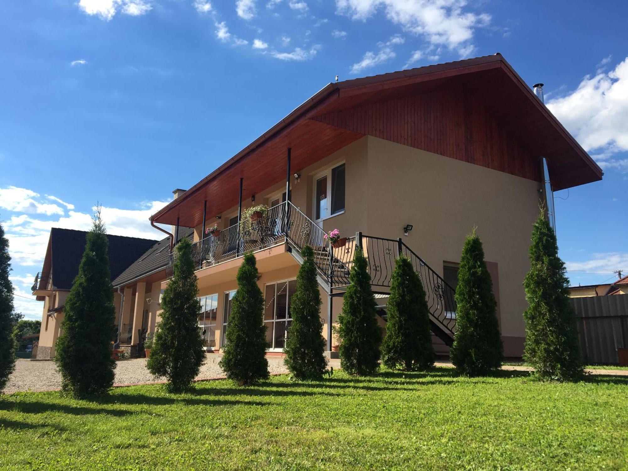 Penzion Bernath Rožňava Exterior foto