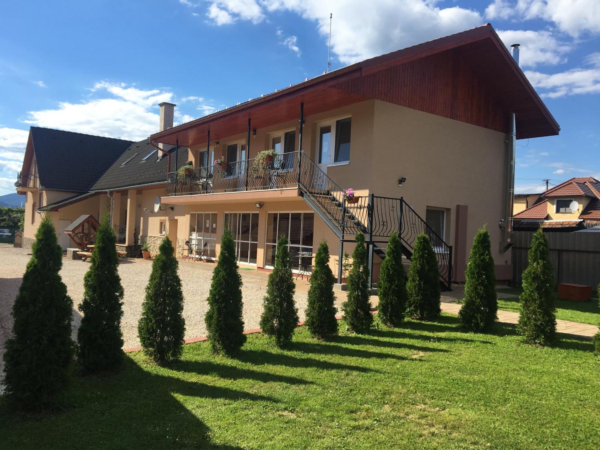 Penzion Bernath Rožňava Exterior foto